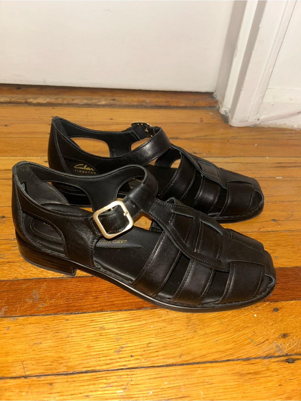 Clark’s Hana Sun Black Leather Women’s Sandals - Picture 2 of 7